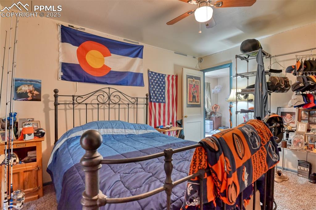 Image 22 of 38: Unit 1509 Bedroom