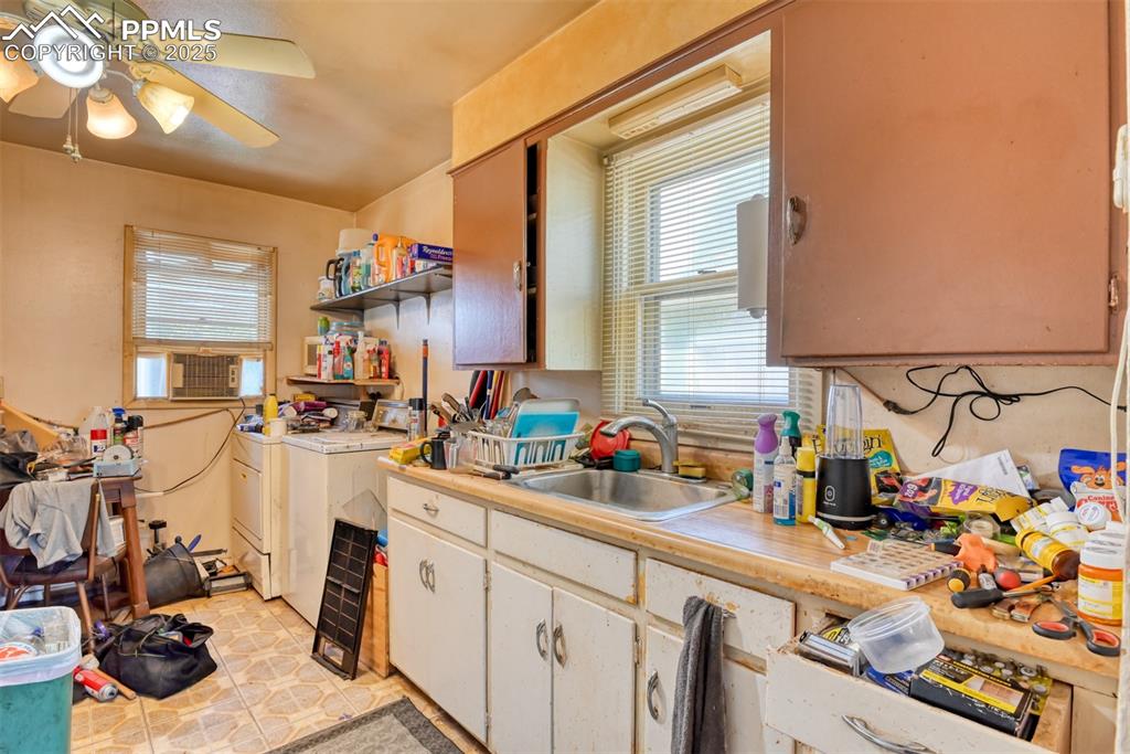 Image 30 of 38: Unit 1511 Kitchen (note: only range is included, the other appliances inclu