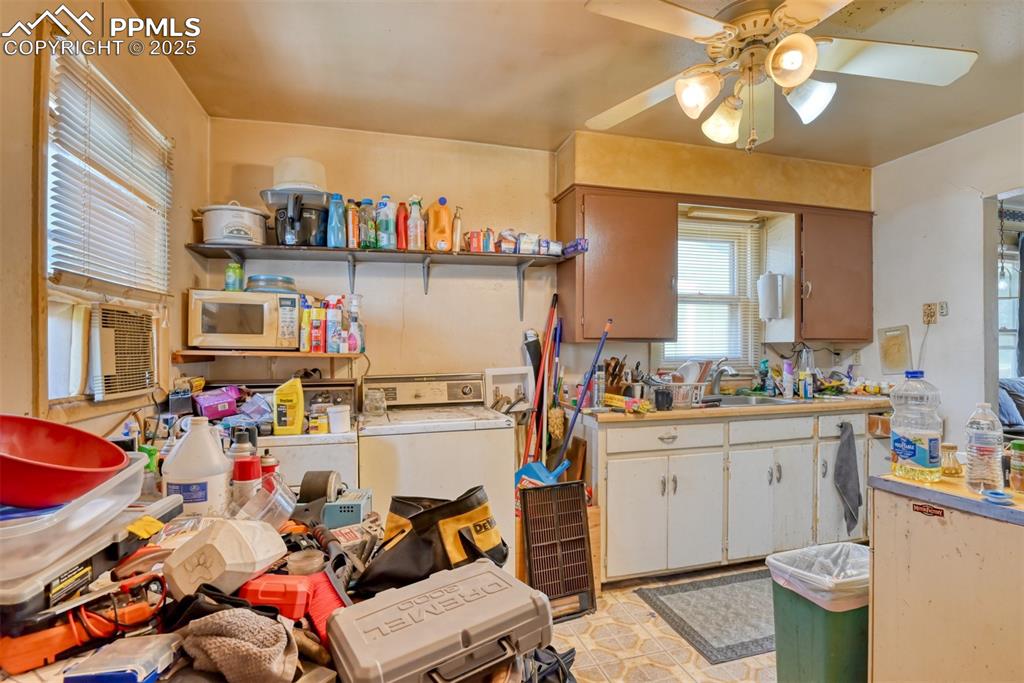 Image 33 of 38: Unit 1511 Kitchen (note: only range is included, the other appliances inclu