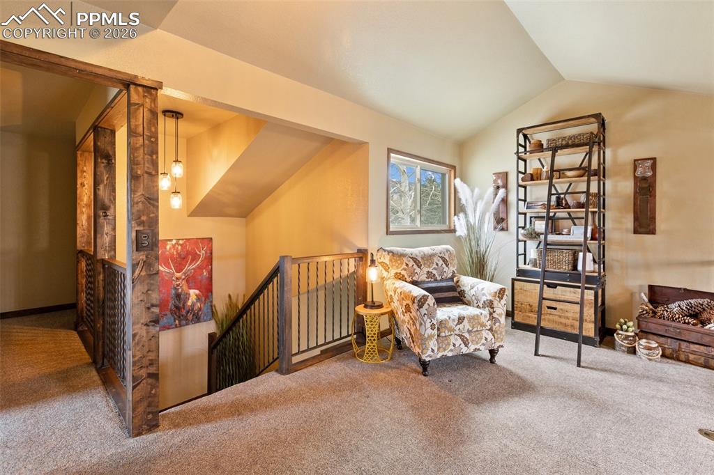 Image 22 of 50: Family Room