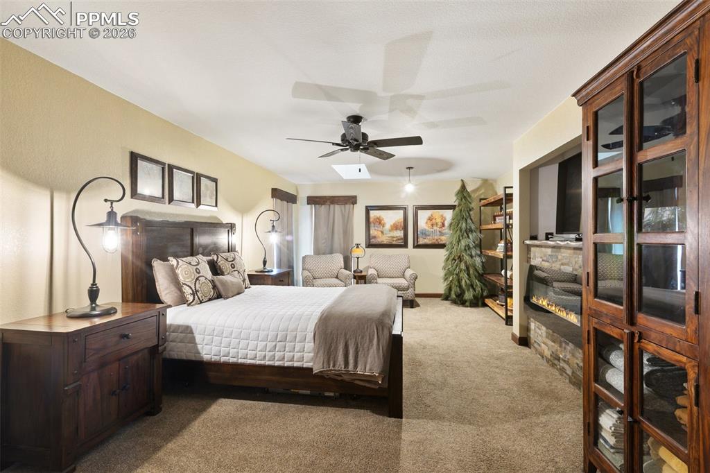 Image 27 of 50: Master Bedroom