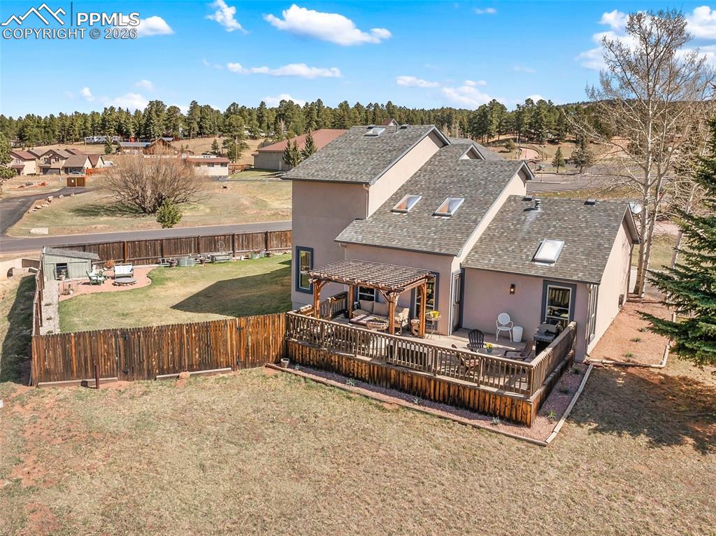 Image 45 of 50: Back of Structure