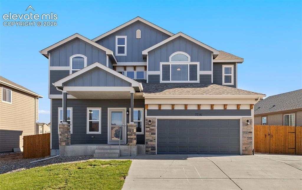 Caption: 6 bedroom beauty on a quiet cul-de-sac.
