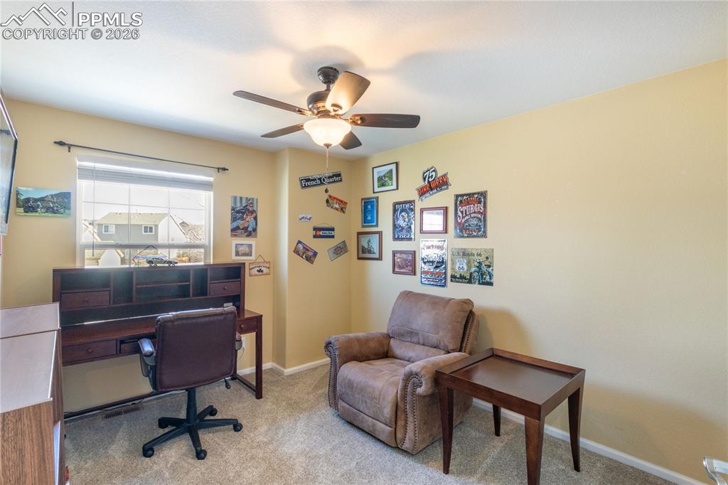 Image 23 of 43: Bedroom