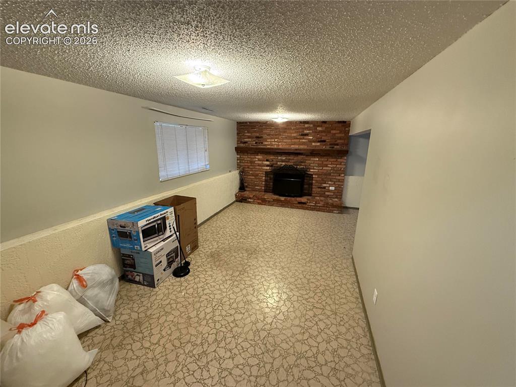 Image 7 of 27: Other