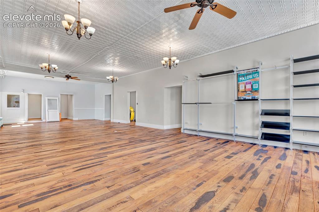 Image 8 of 45: Retail/Open Office