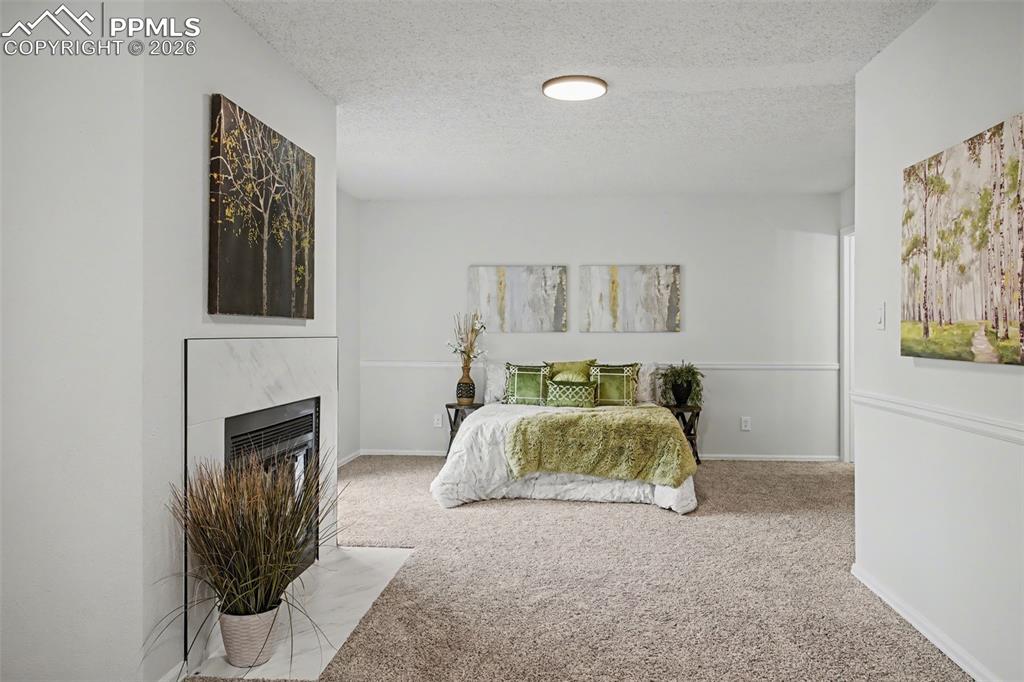 Image 17 of 46: Master Bedroom