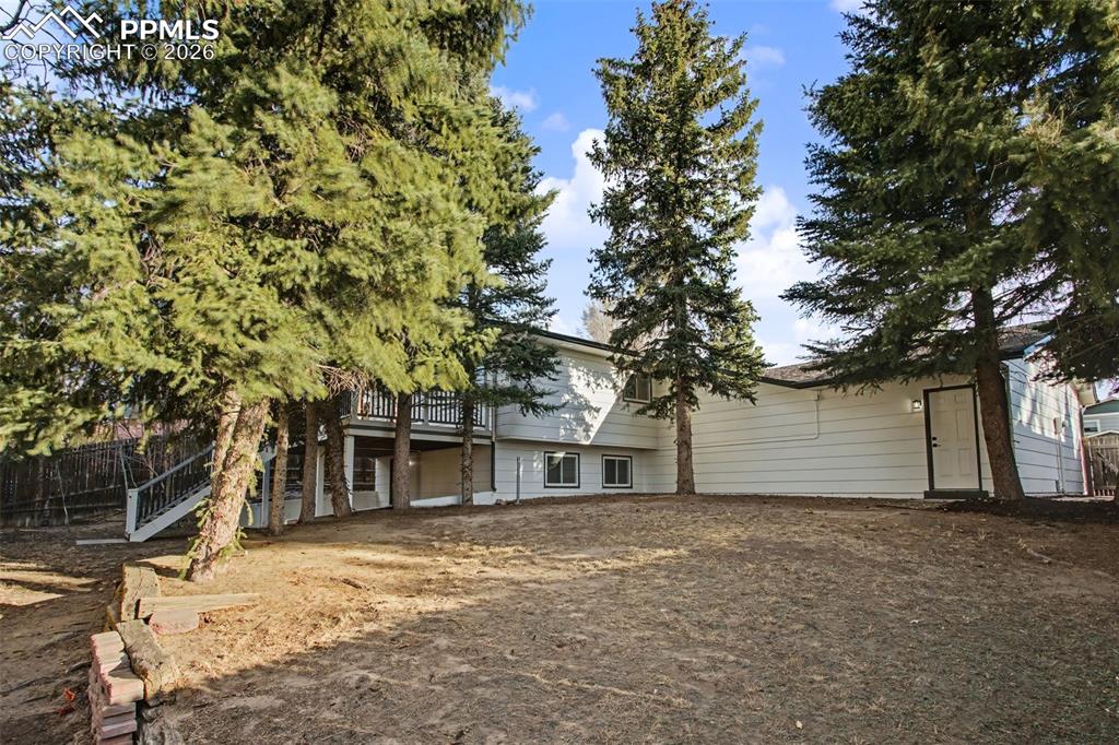 Image 42 of 46: Back of Structure