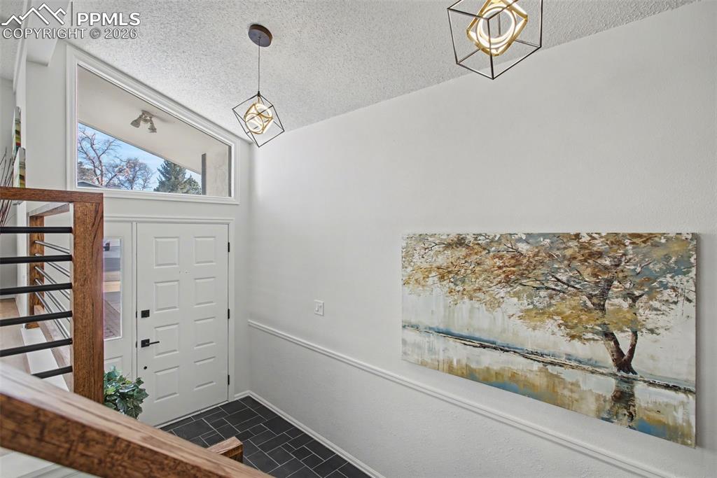 Image 5 of 46: Entrance Foyer