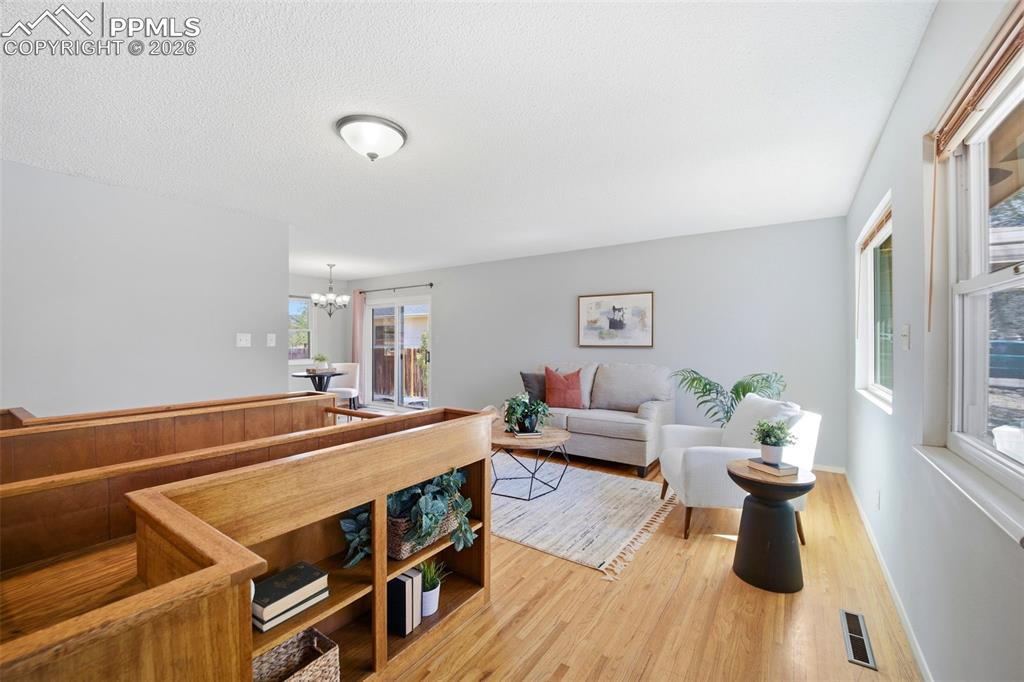 Image 3 of 25: Living Room