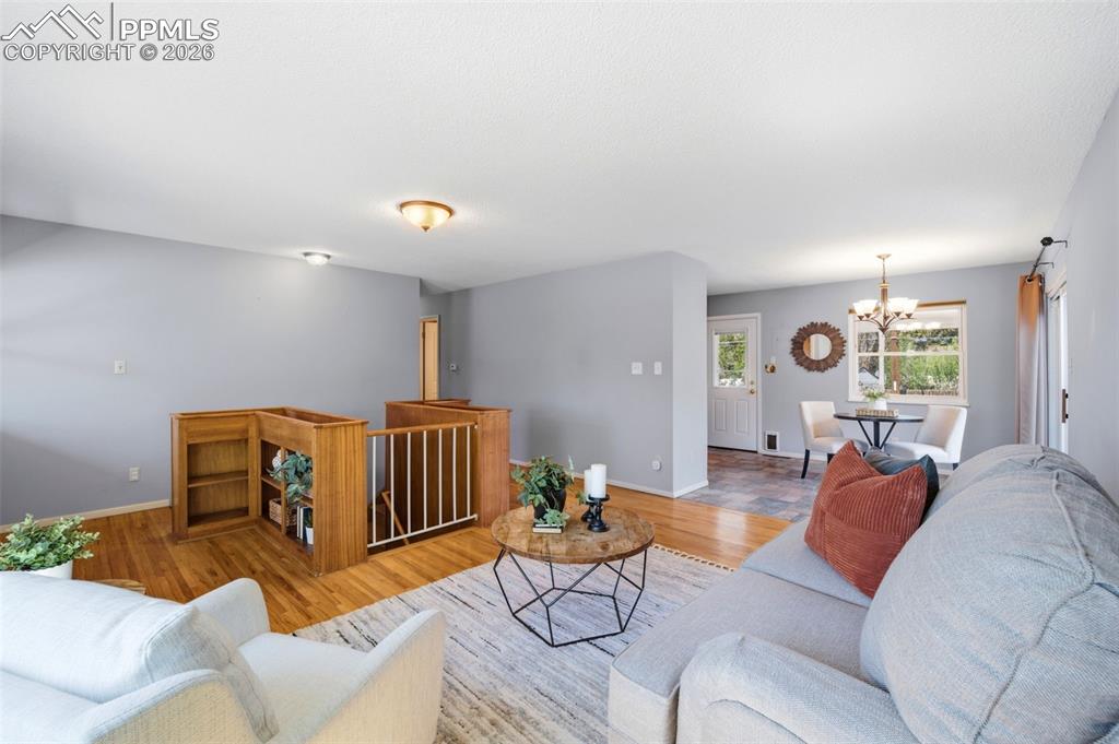 Image 5 of 25: Living Room