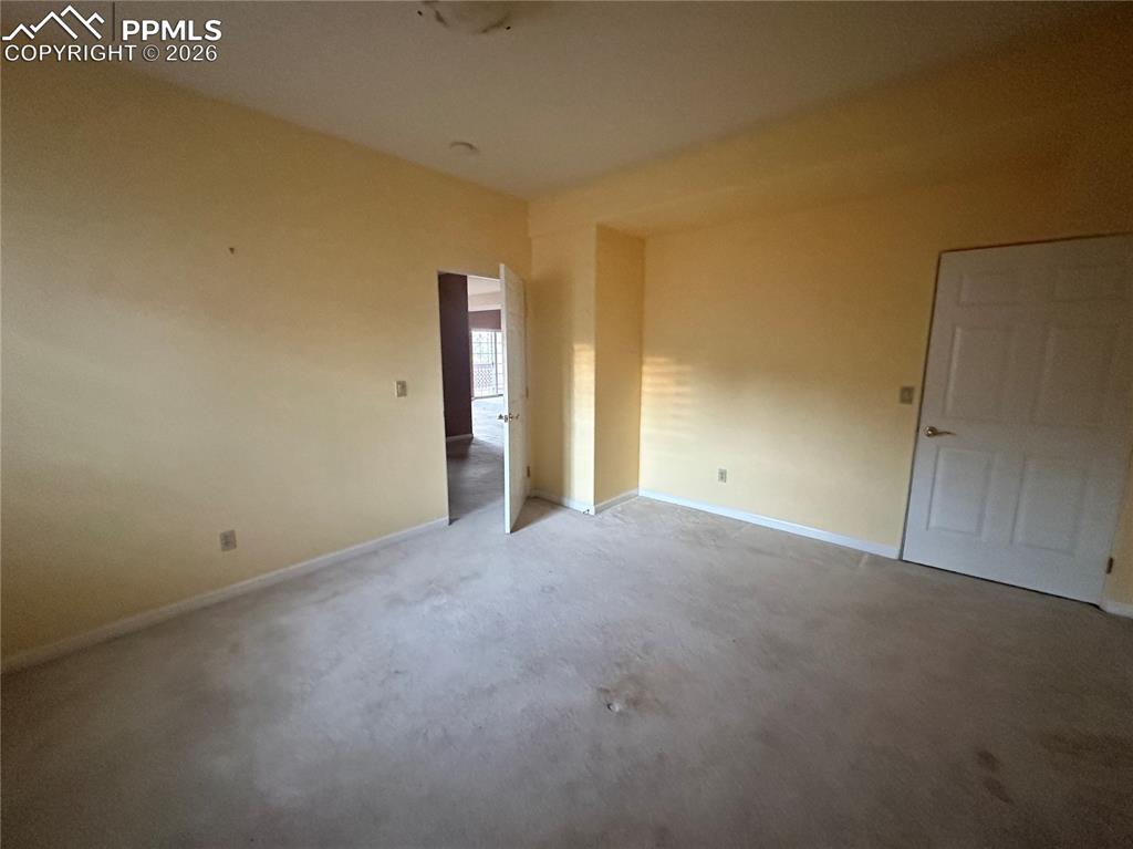 Image 37 of 39: 4th bedroom