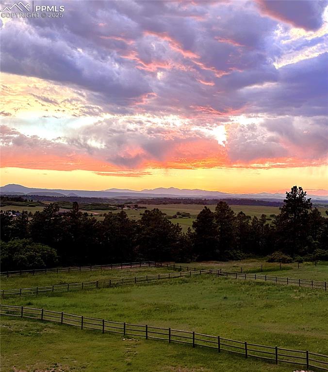 Image 9 of 50: View
