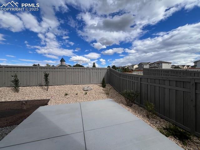 Image 13 of 16: Patio