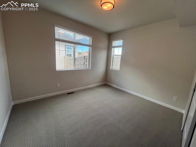 Image 6 of 16: Bedroom