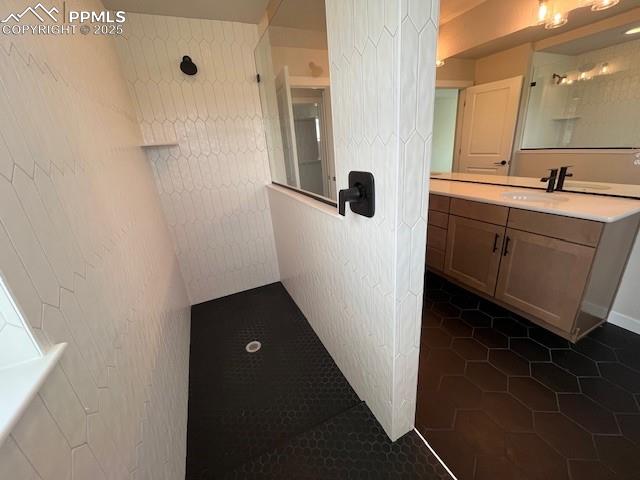Image 9 of 16: Master Bathroom