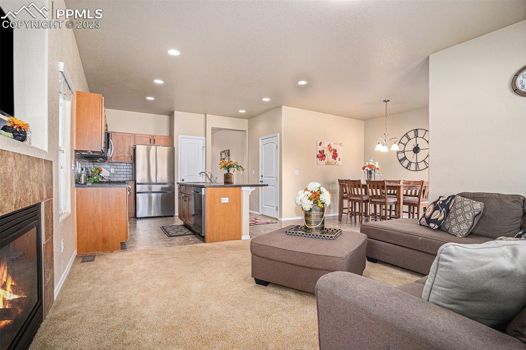 Listing 7049276, Image 12 of 39
