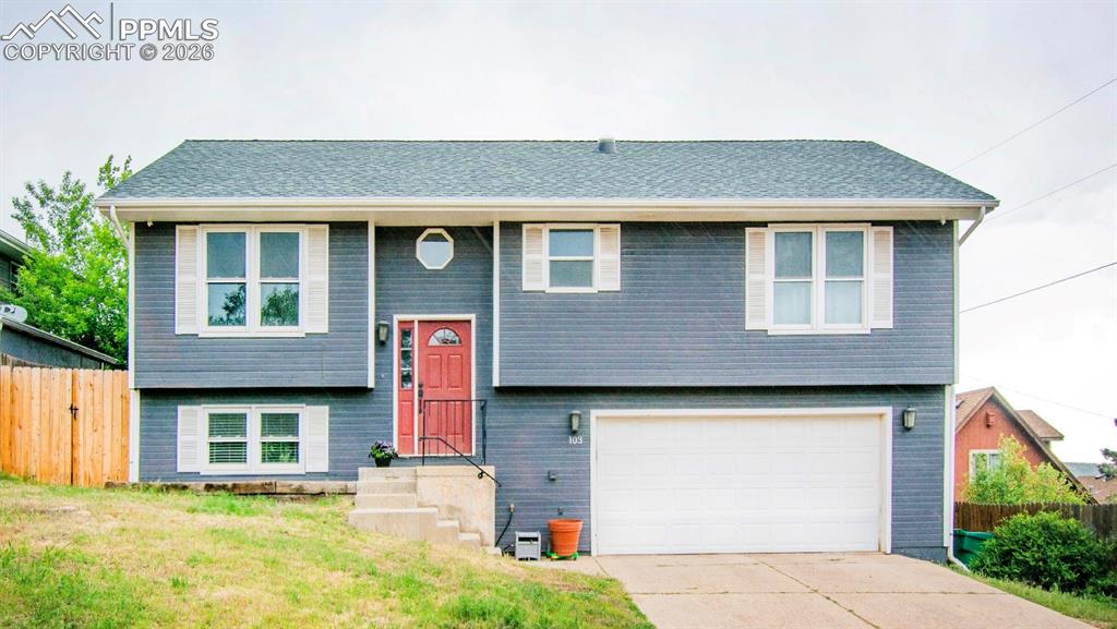 Caption: Welcome home to Palmer Lake!