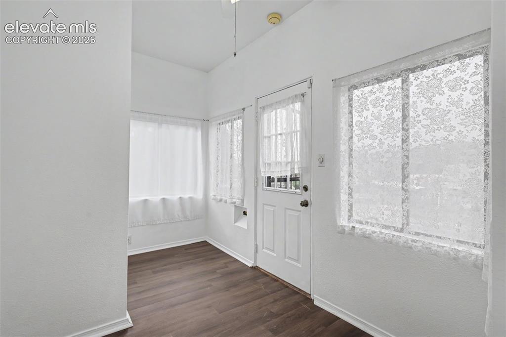 Image 8 of 44: Entrance Foyer