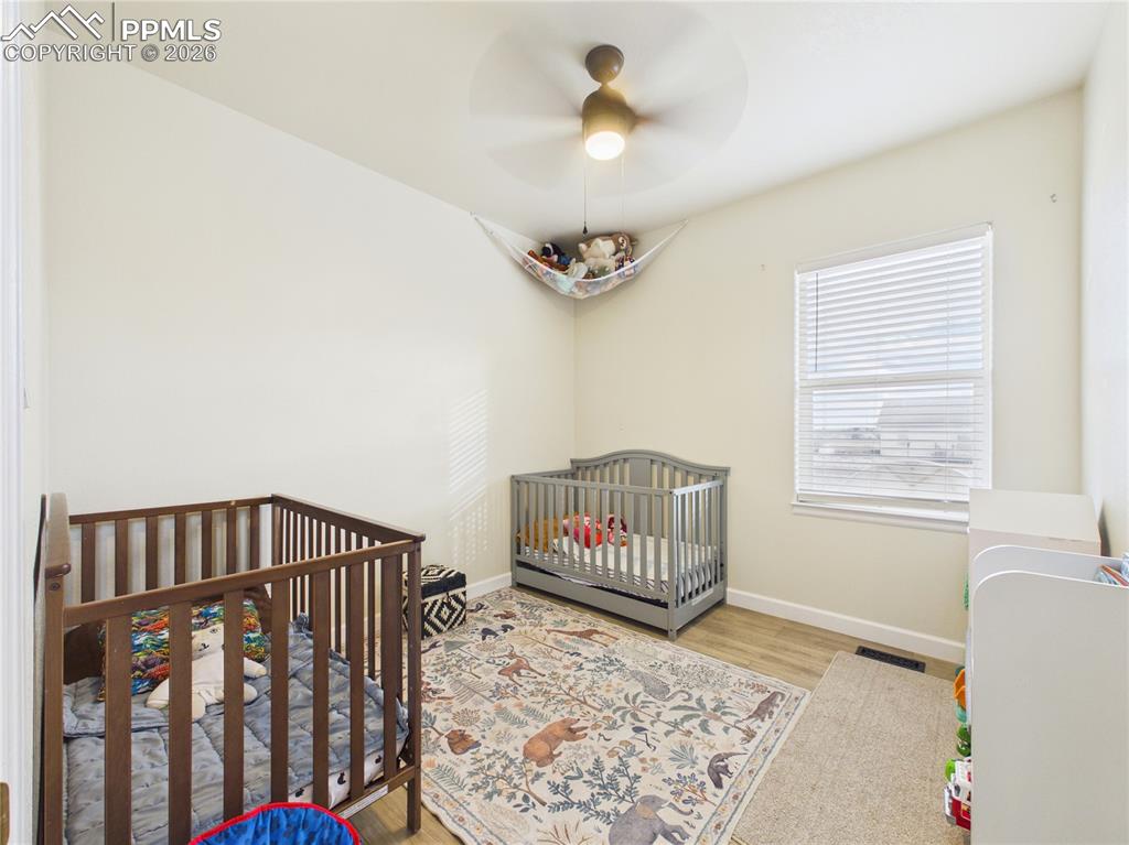 Image 20 of 44: Bedroom