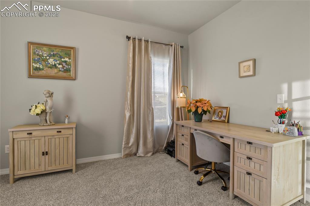 Image 5 of 42: Office