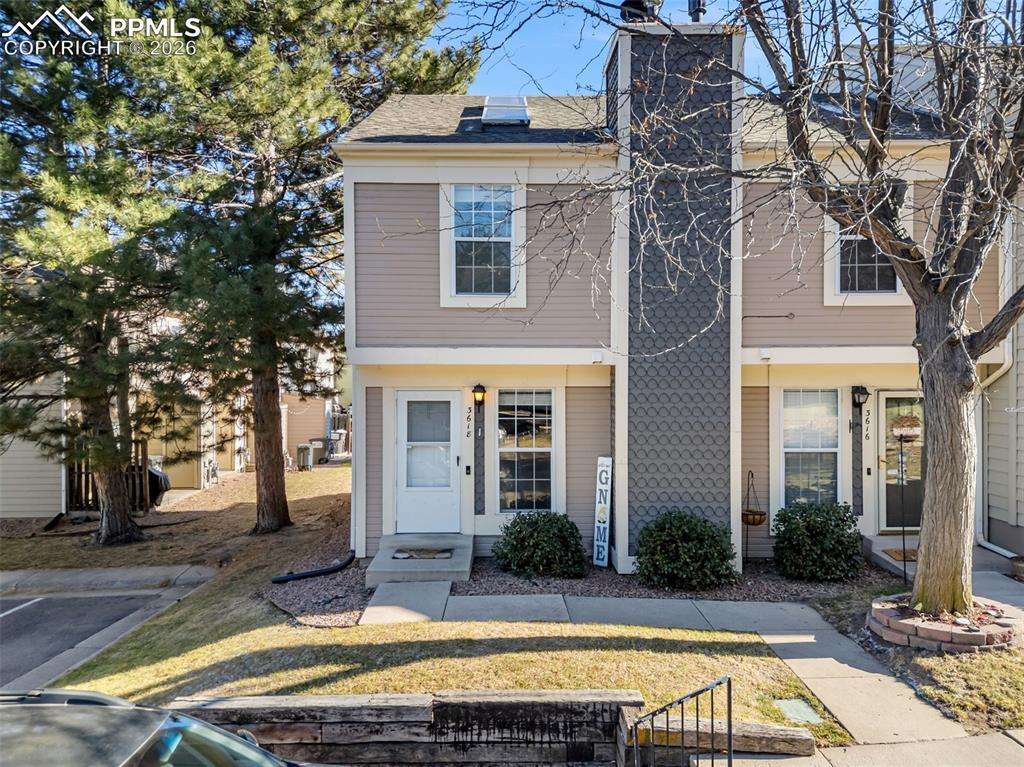 Image 30 of 41: Front of Structure