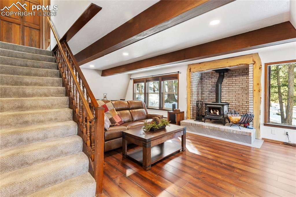 Image 6 of 48: Living Room