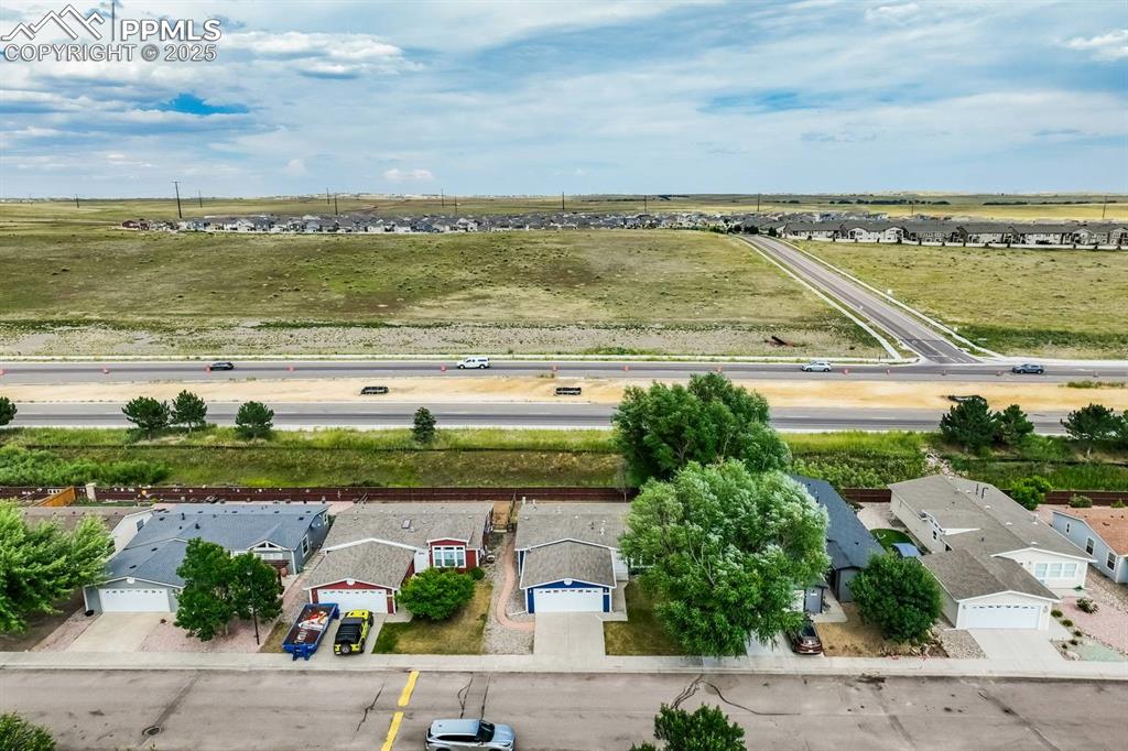 Image 35 of 35: Drone / aerial view