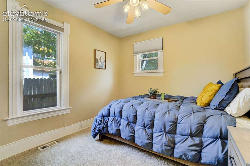 Image 17 of 48: Bedroom