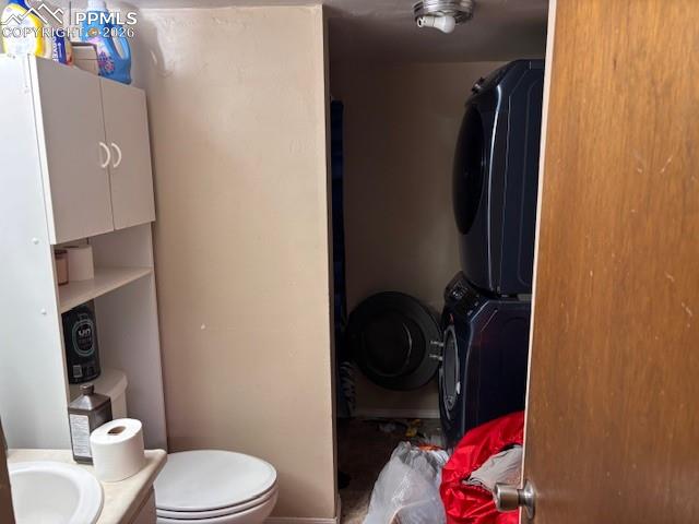 Image 9 of 12: Bathroom