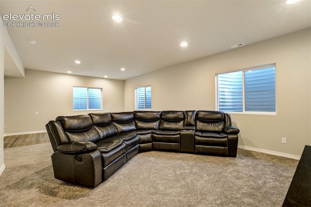 Image 41 of 49: Living Room