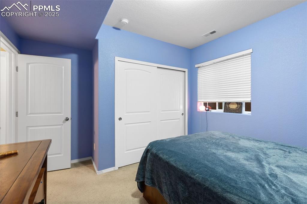 Image 18 of 37: Bedroom