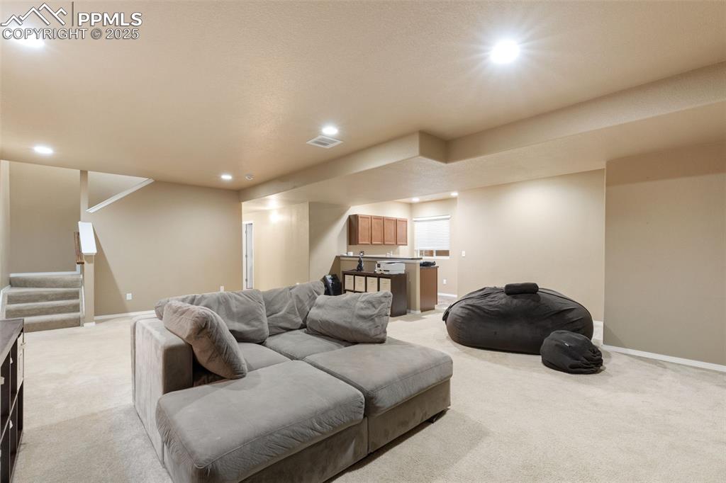 Image 23 of 37: Living Room