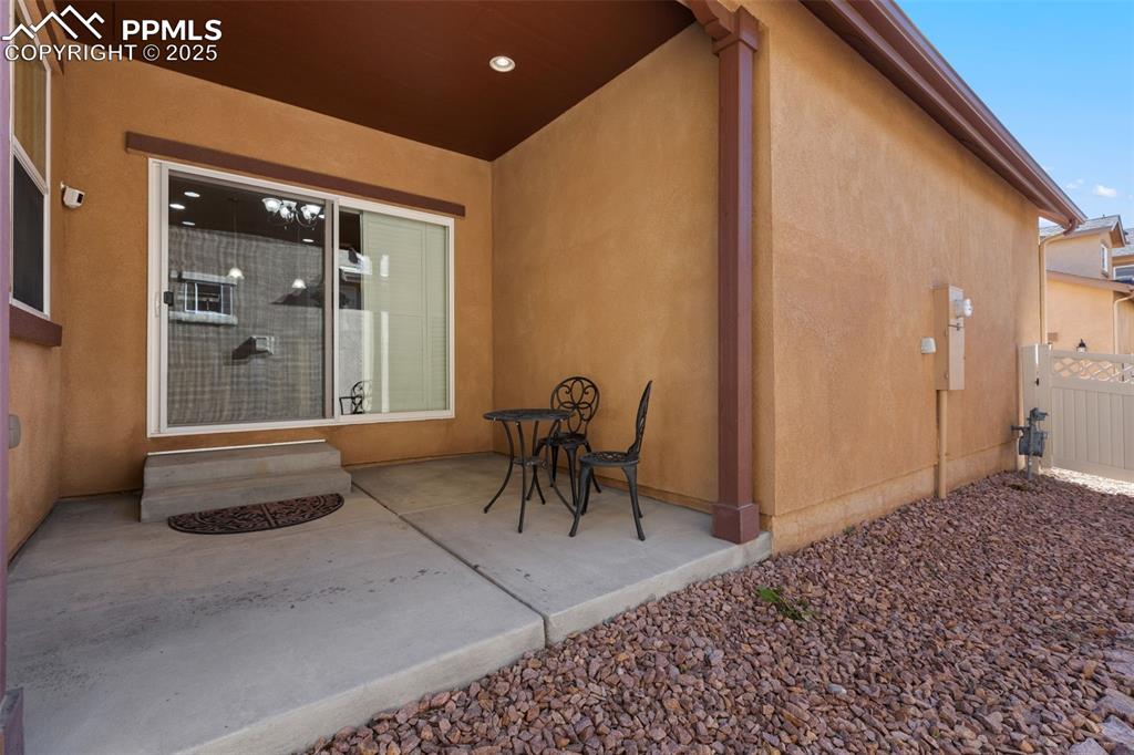 Image 32 of 37: Side of Structure