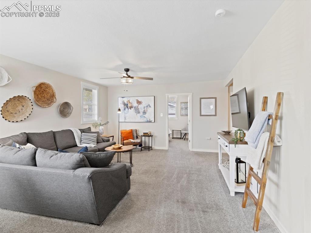 Image 8 of 33: Living Room