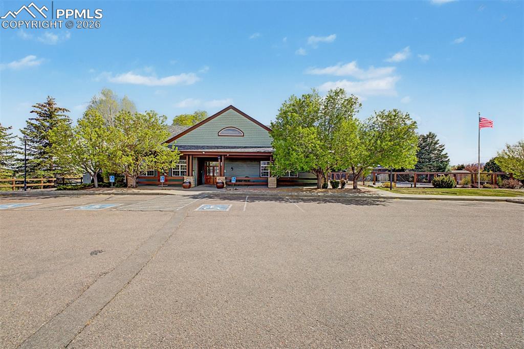 Image 40 of 50: Front of Structure