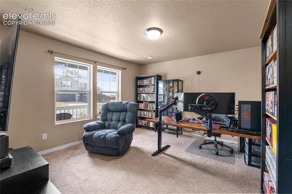 Image 5 of 23: Office
