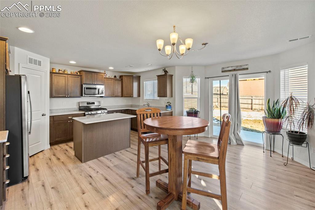 Image 11 of 39: Kitchen