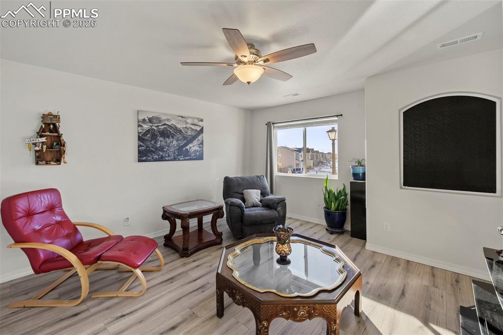 Image 18 of 39: Sitting Room