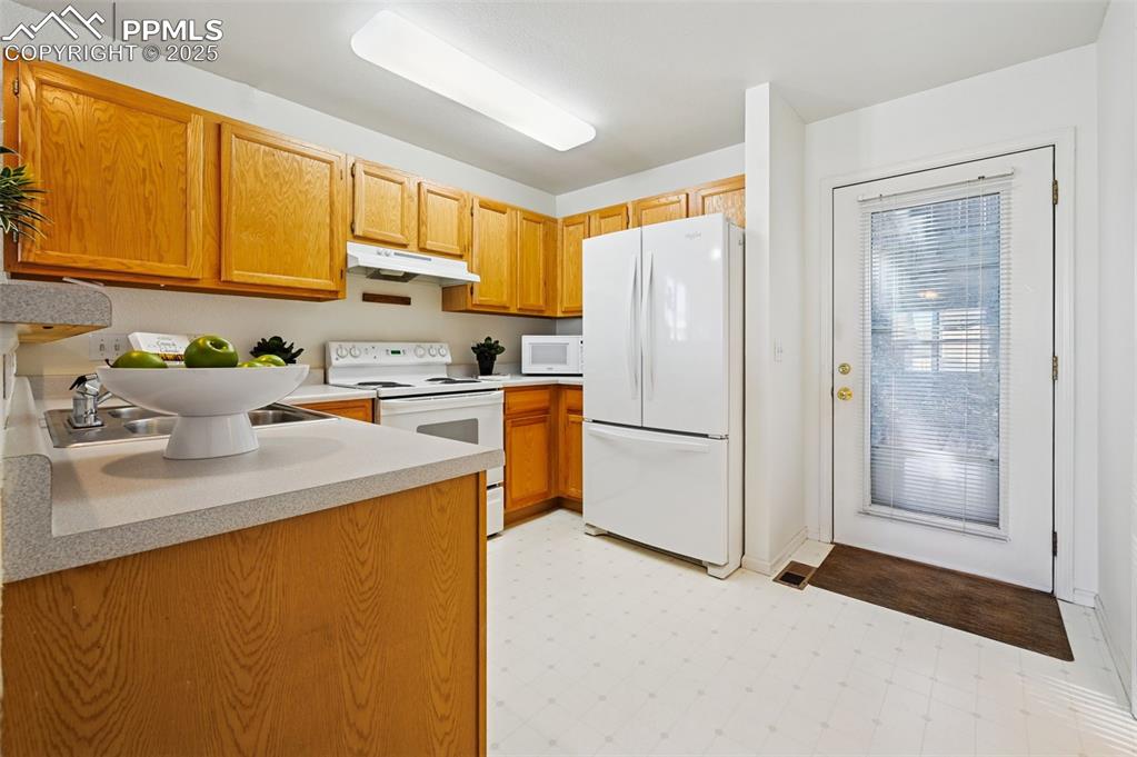 Image 7 of 22: Other