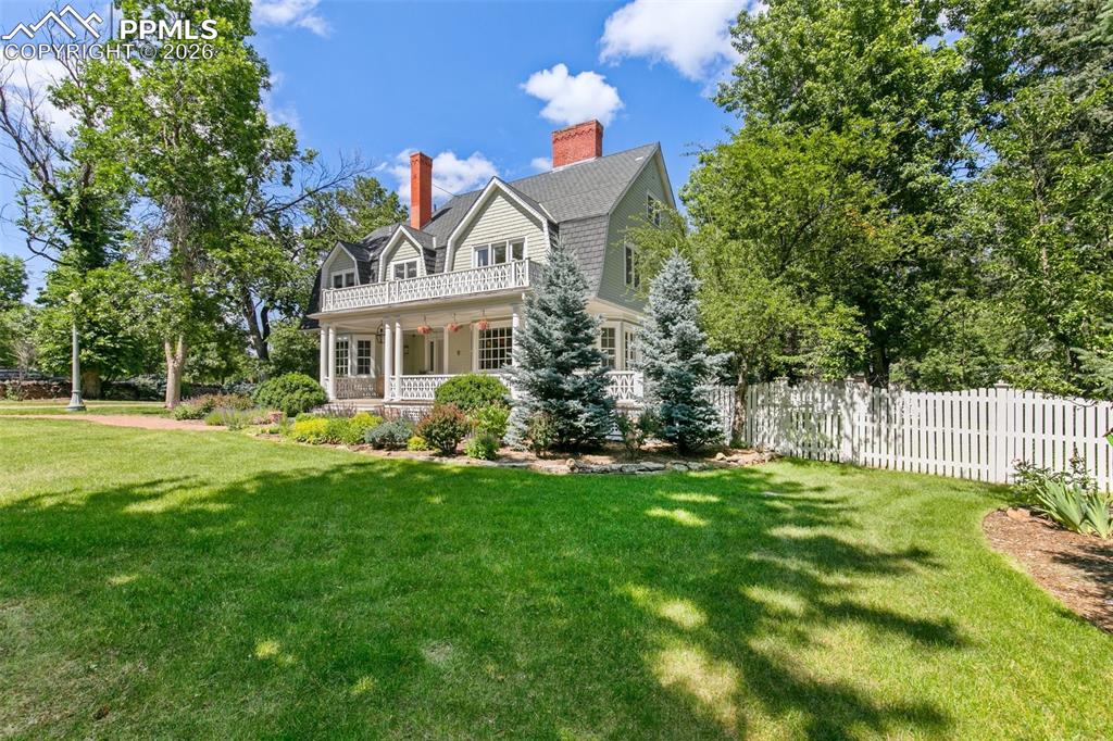 Image 46 of 47: Front of Structure