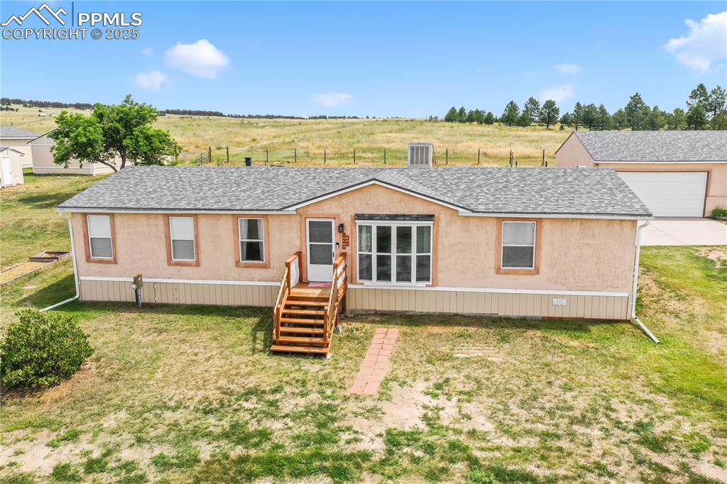 Image 50 of 50: Back of Structure