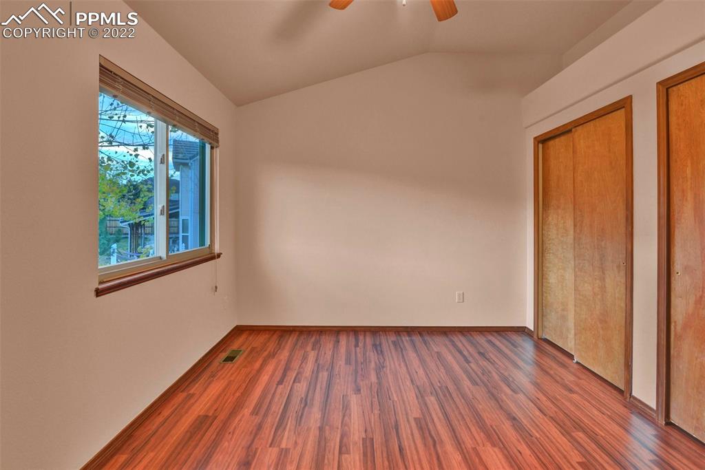 Listing 7073552, Image 26 of 40