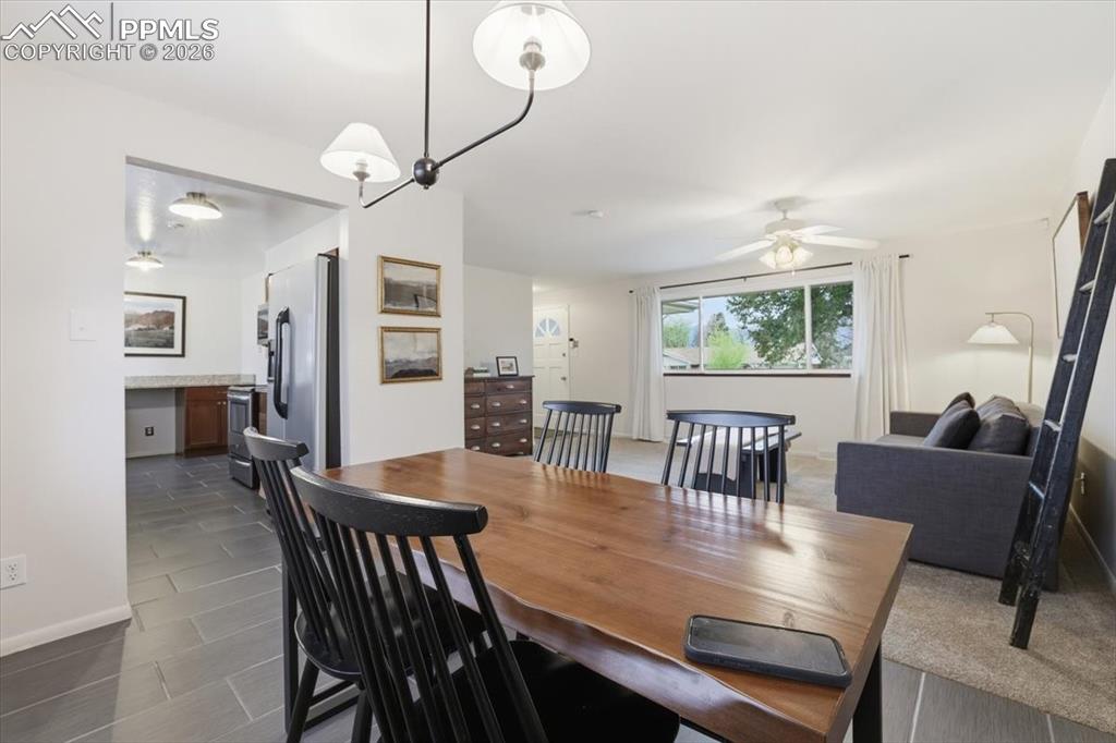 Image 6 of 41: Dining Area