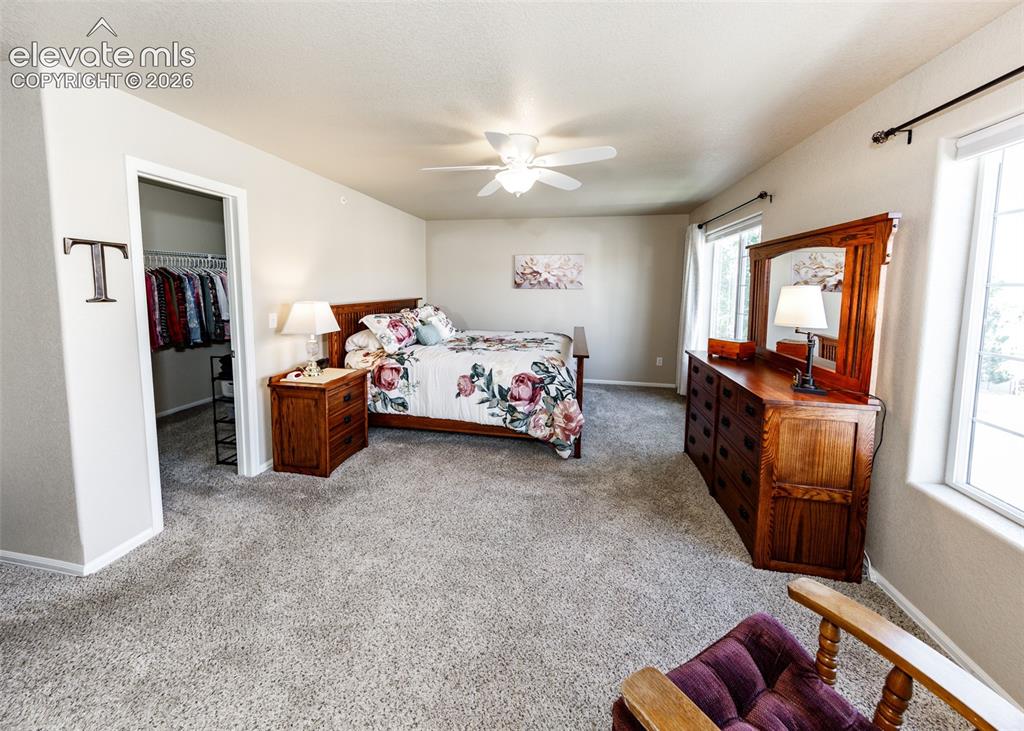 Image 16 of 36: Master bedroom