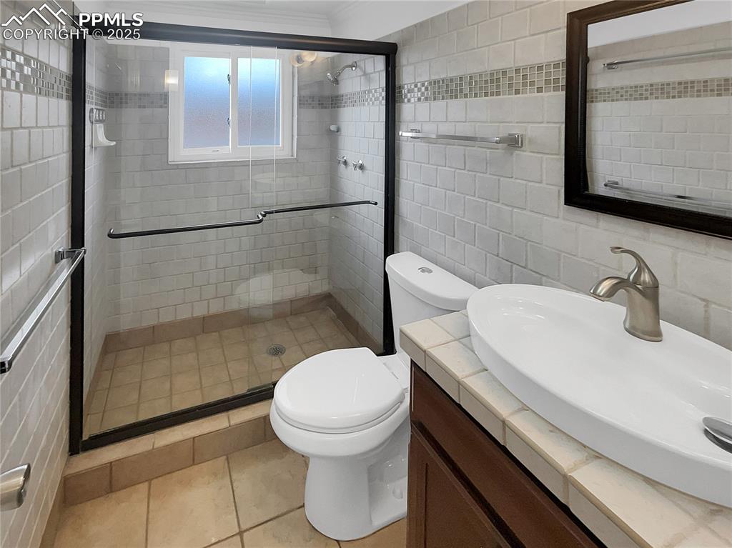 Image 10 of 21: No Description Available