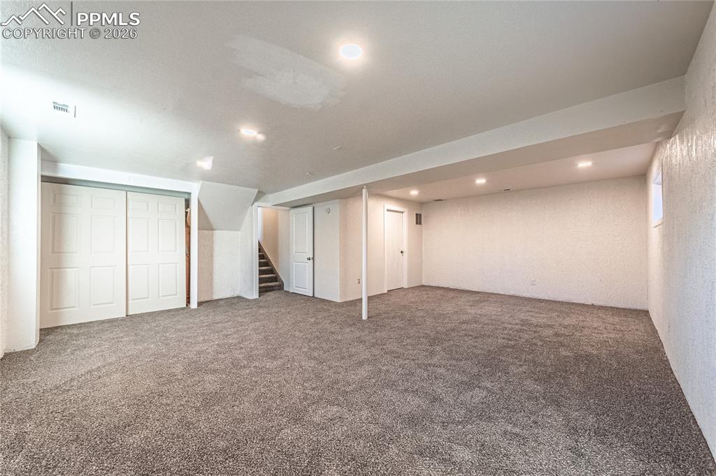 Image 30 of 35: Basement