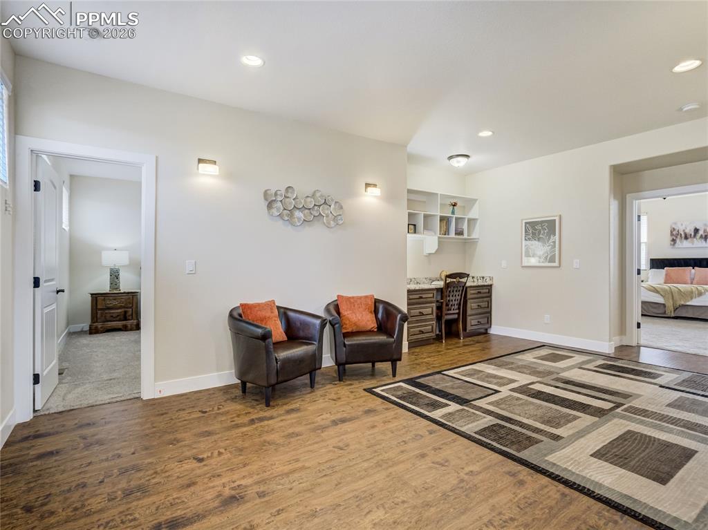 Image 24 of 47: Loft