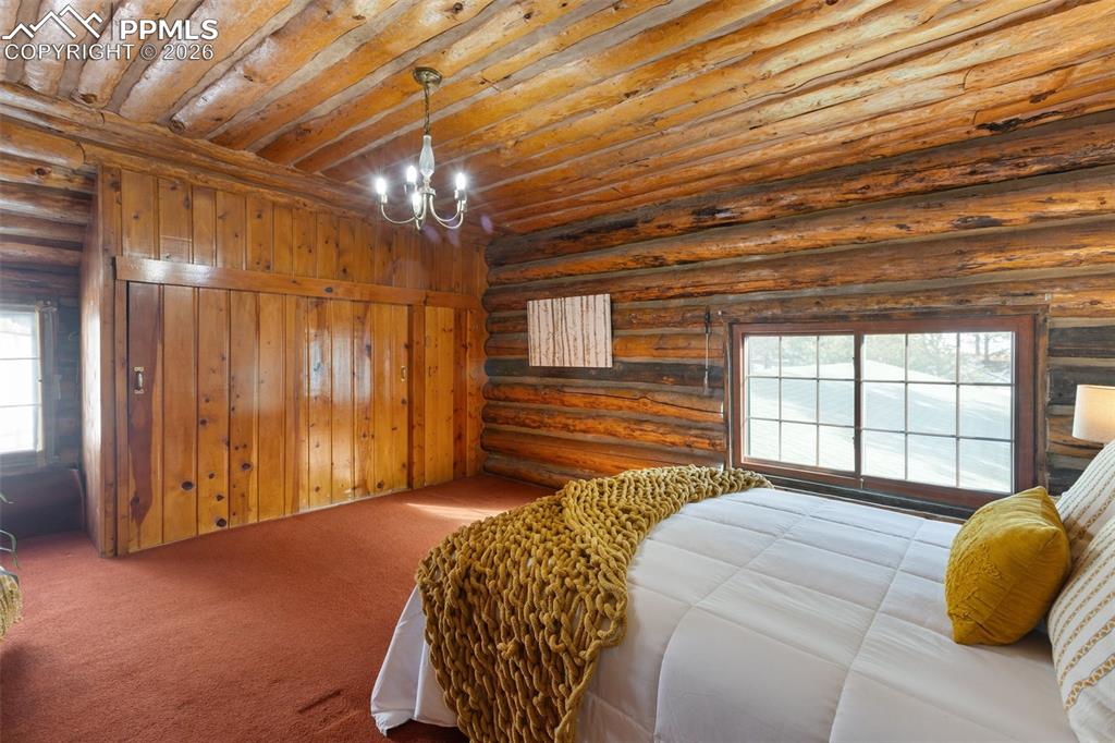 Image 32 of 50: Master Bedroom