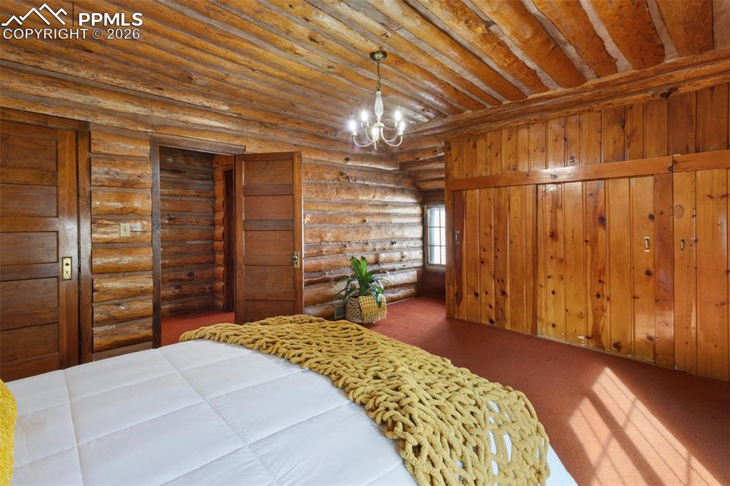 Image 33 of 50: Master Bedroom